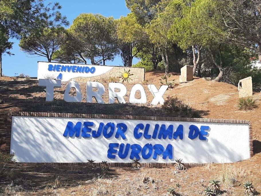 Nuevo Torrox Deluxe Beach & Piscina מראה חיצוני תמונה