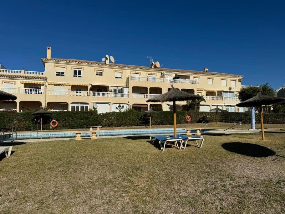 Nuevo Torrox Deluxe Beach & Piscina מראה חיצוני תמונה