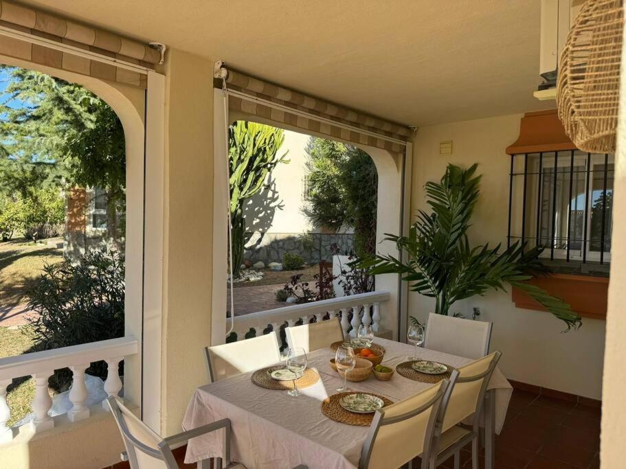 Nuevo Torrox Deluxe Beach & Piscina מראה חיצוני תמונה